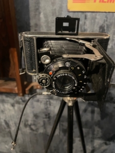 En gammal kamera.