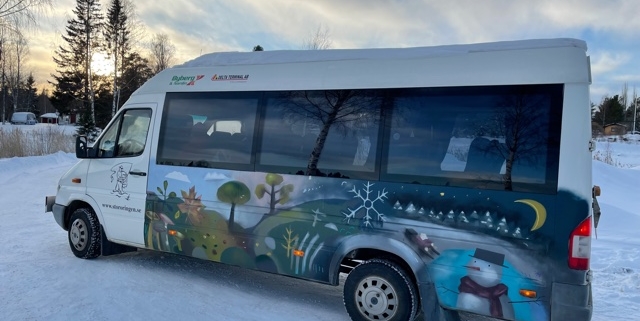 En buss för att åka ut i naturen